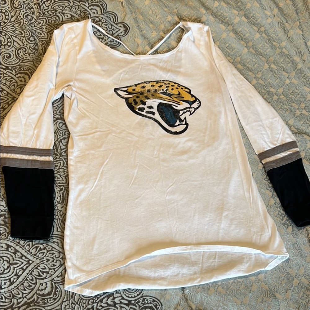 White and Black Long Sleeve Top with Jaguar Logo